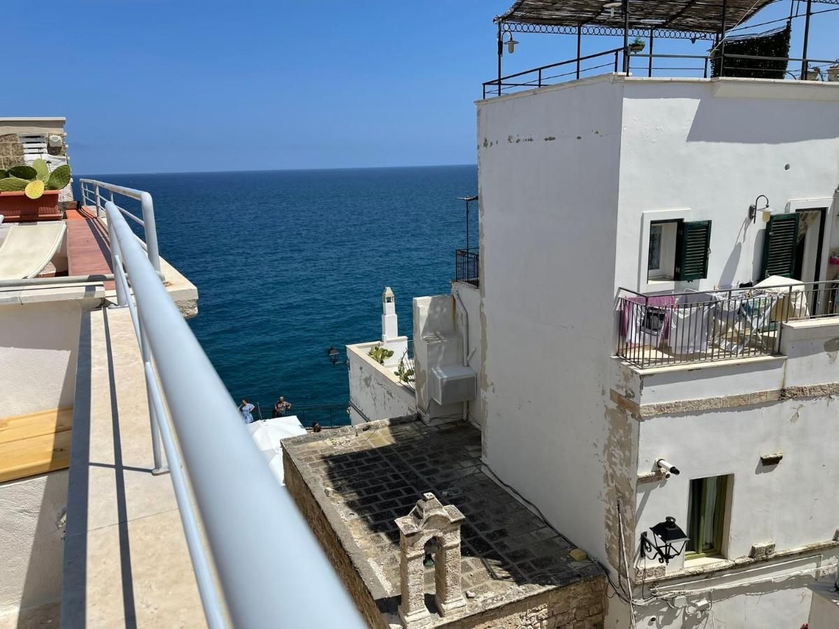 Dimora La Terrazza Apartment โปลีญาโนอามาเร ภายนอก รูปภาพ